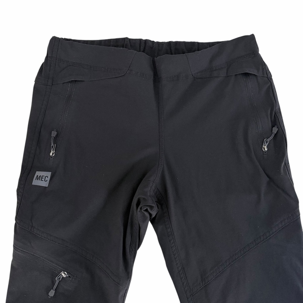 MEC Black Softshell Outdoor Hiking Pants – slim fit trail performance size 4 - Picture 4 of 12
